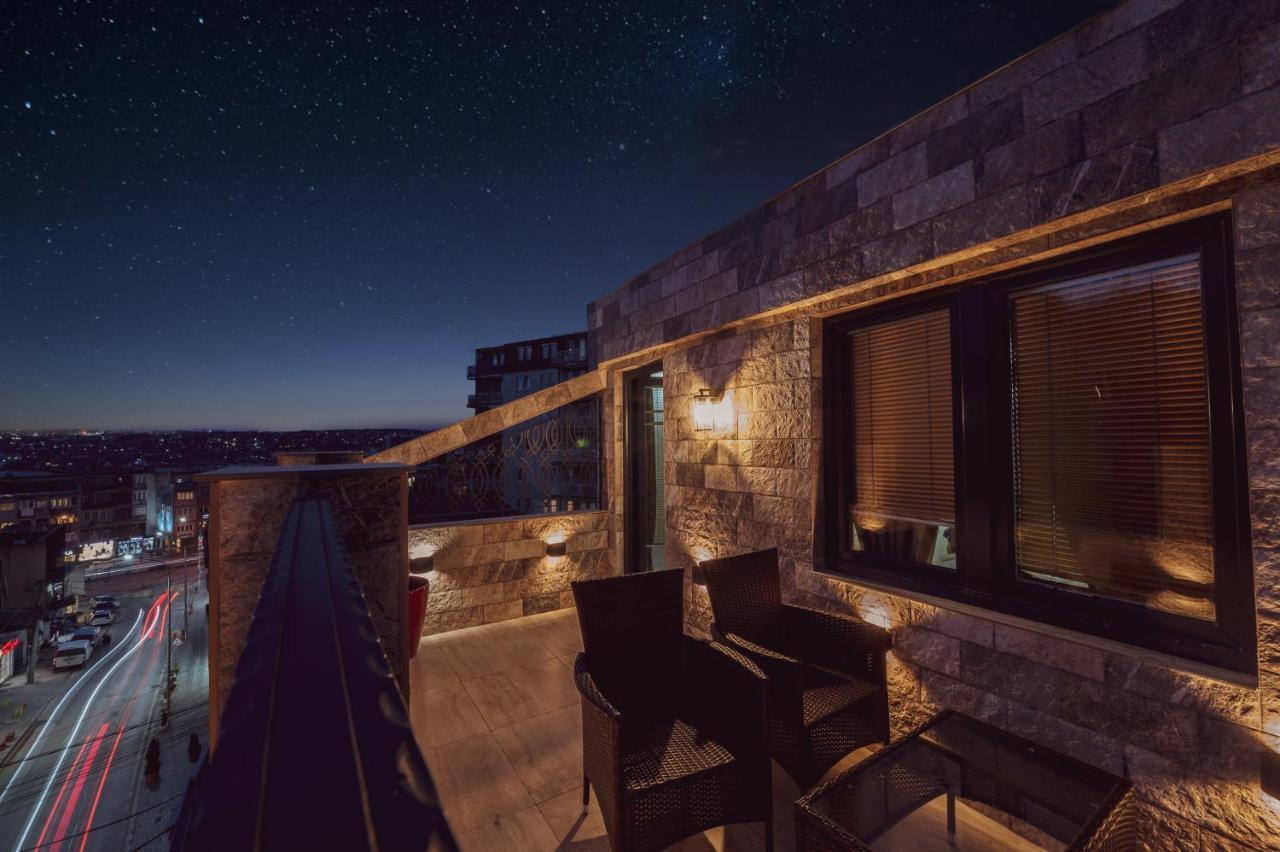 Hotel Premium Pristina Exterior foto