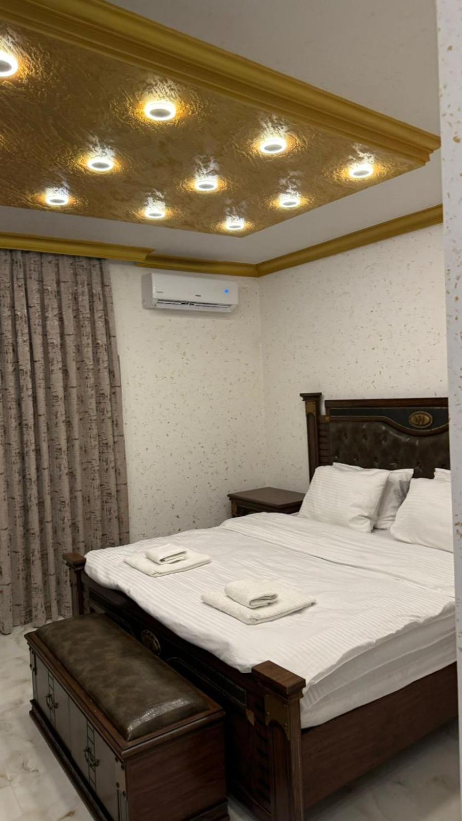 Hotel Premium Pristina Exterior foto